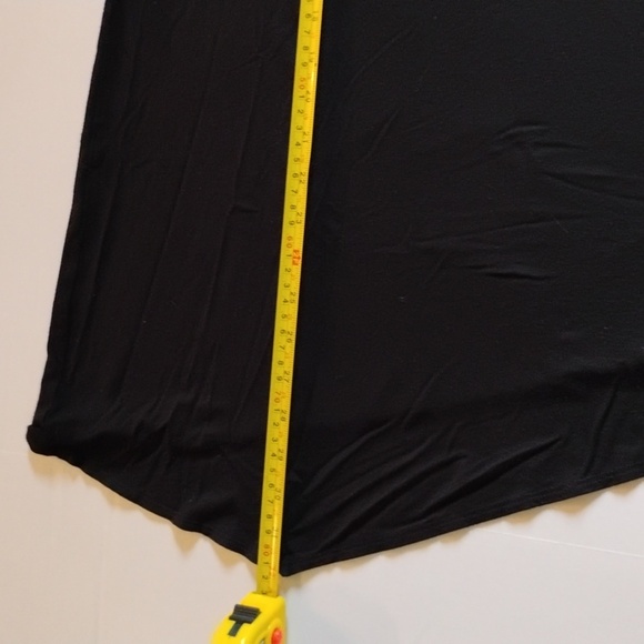 Like New Condition Eileen Fisher Black Tunic Top – Size XL – Viscose Blend - Picture 5 of 5